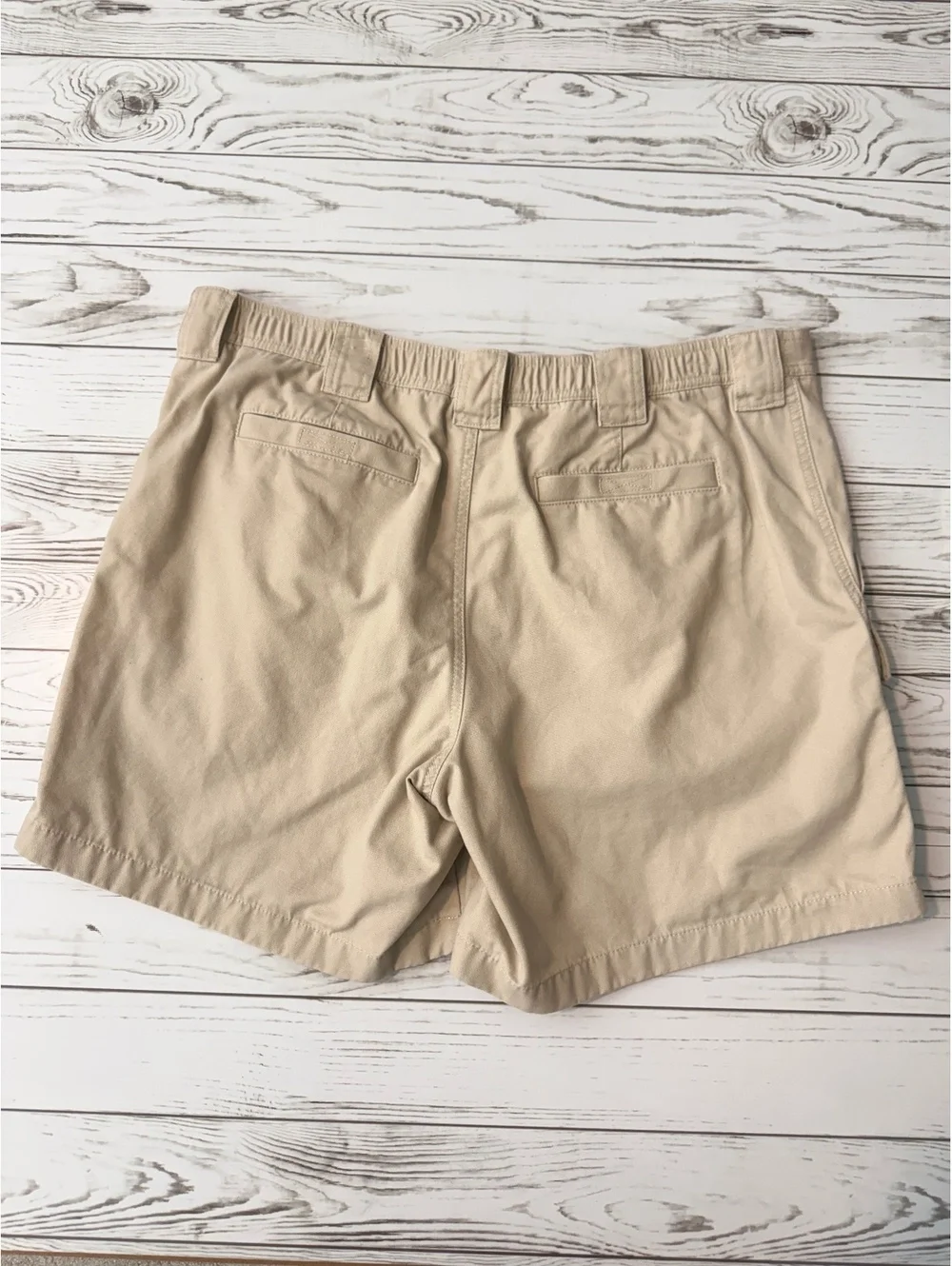 L.L.Bean Women’s 38W Khaki Cargo Utility Shorts Comfort Waist Y2K